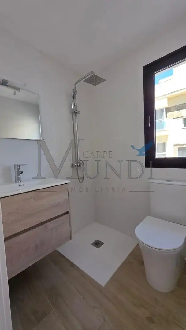 Badezimmer von Maisonette zum Verkauf in La Oliva mit Heizung, Terrasse und Abstellraum