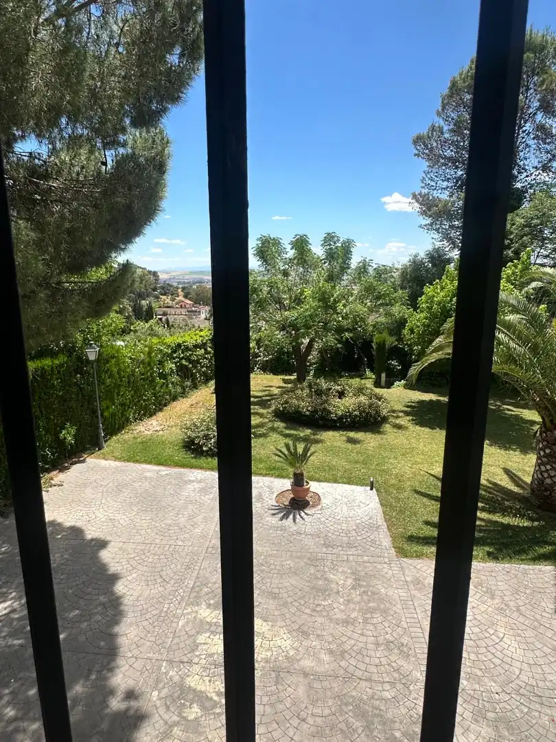 Houses for sale in Poniente-Norte - Miralbaida - Parque Azahara