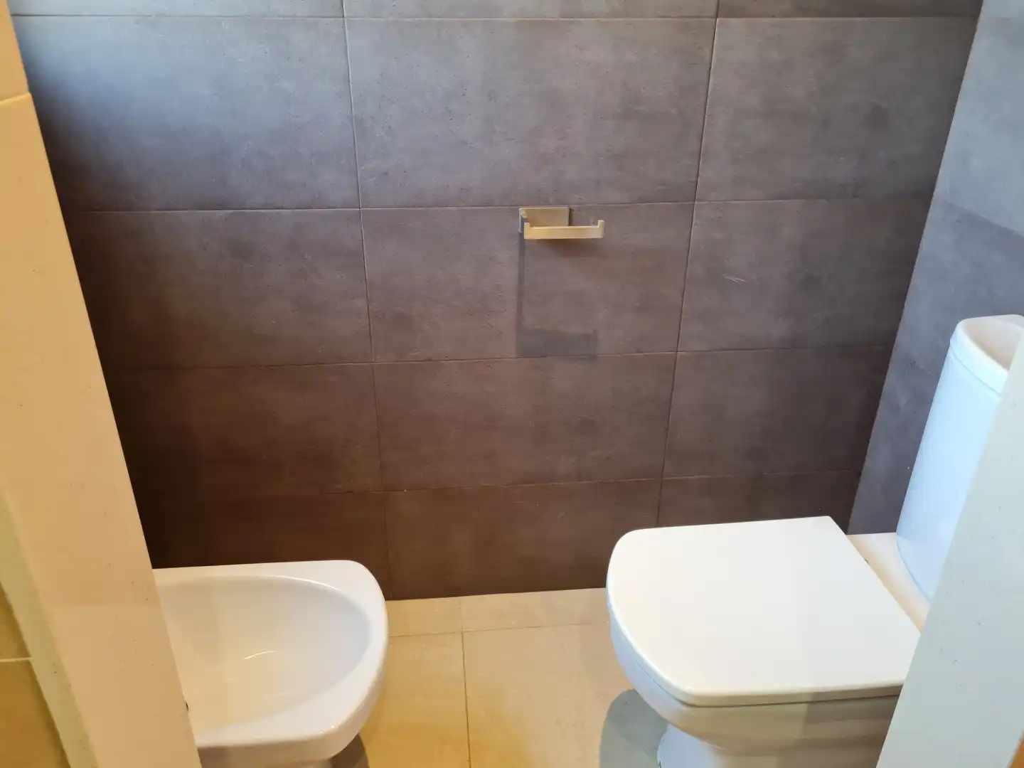 Bathroom of Detached homes for rent in Fortià  with Air Conditioner, Heating and Private garden