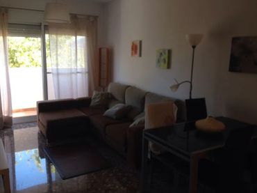 Appartamento con balcone in affitto a Poblats Marítims