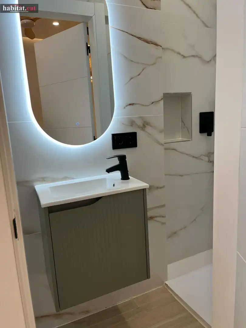 Baño de Oficina en venta en Vilanova i la Geltrú con Calefacción