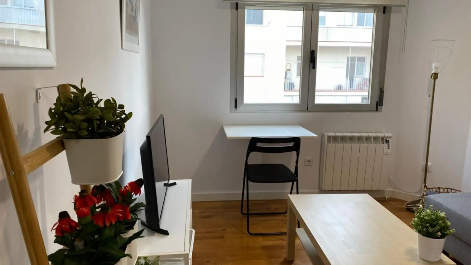 Apartamento de alquiler en Castellana