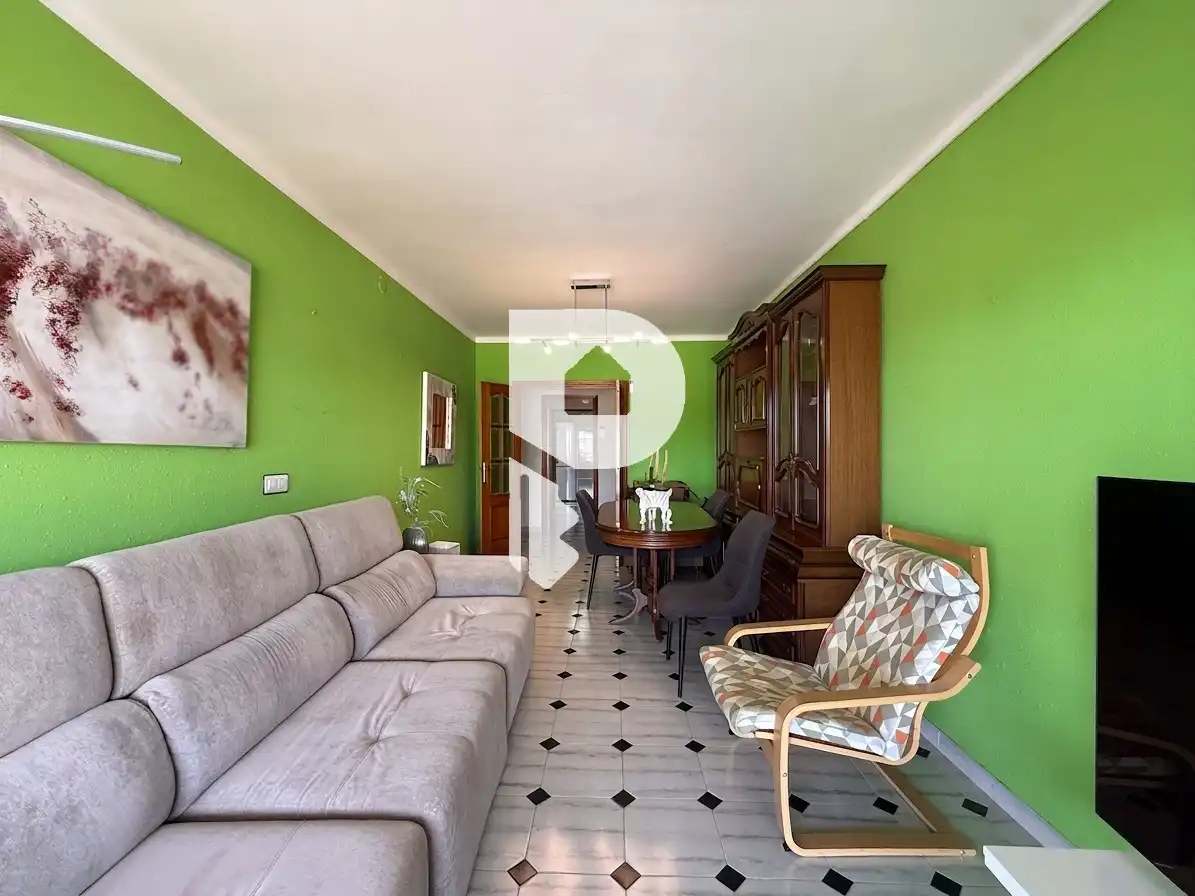 Living room of Flat for sale in Sant Vicenç Dels Horts  with Air Conditioner, Heating and Terrace