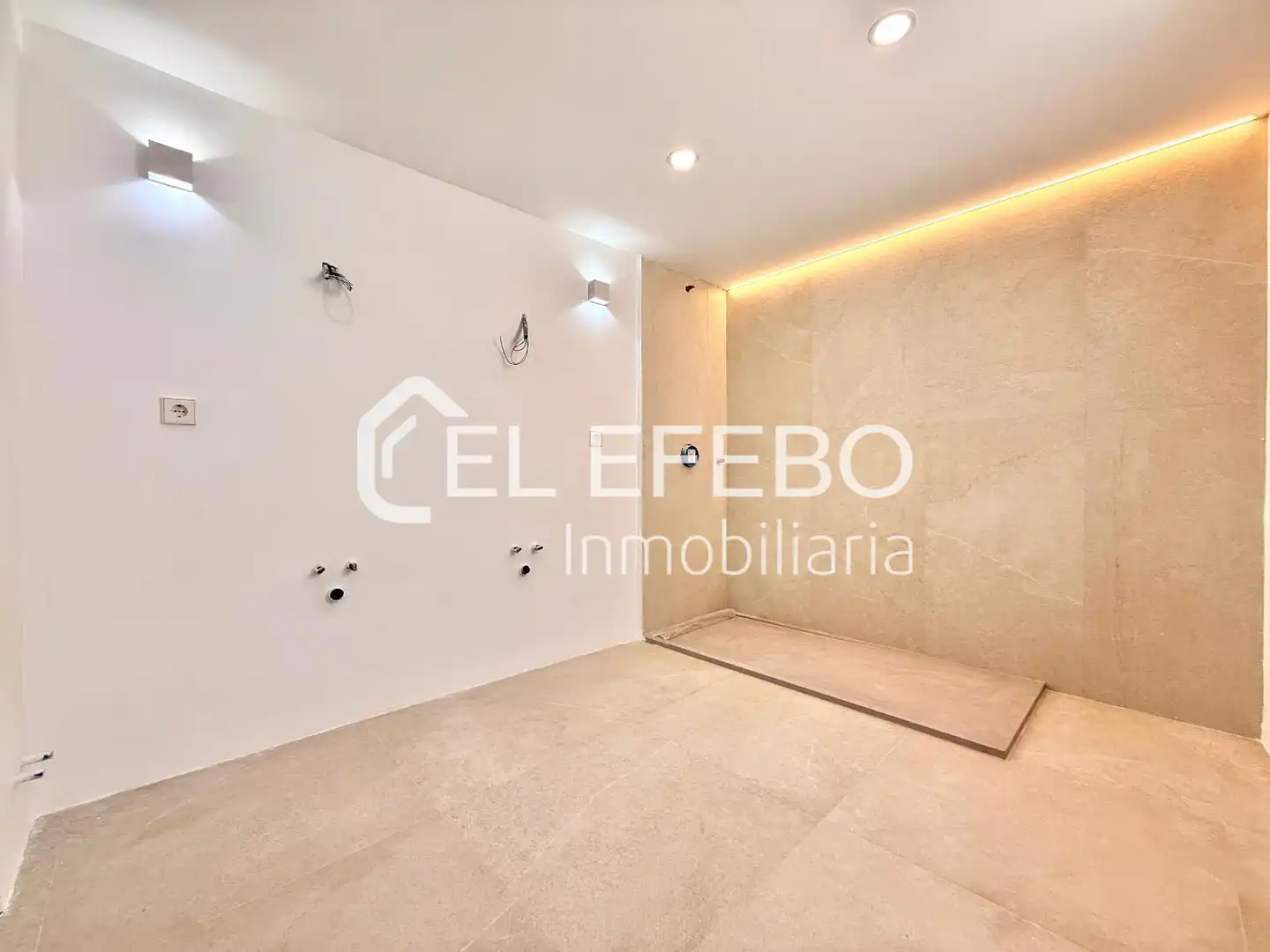 Baño de Casa o chalet en venta en Antequera con Parquet, Terraza y Balcón