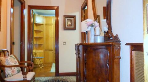 Foto 3 de Piso en venta en Karmelo Kalea, Santutxu - Basarrate, Bizkaia