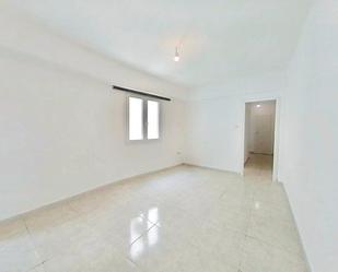 Sala d'estar de Pis de lloguer en Catarroja amb Forn i Es permeten mascotes