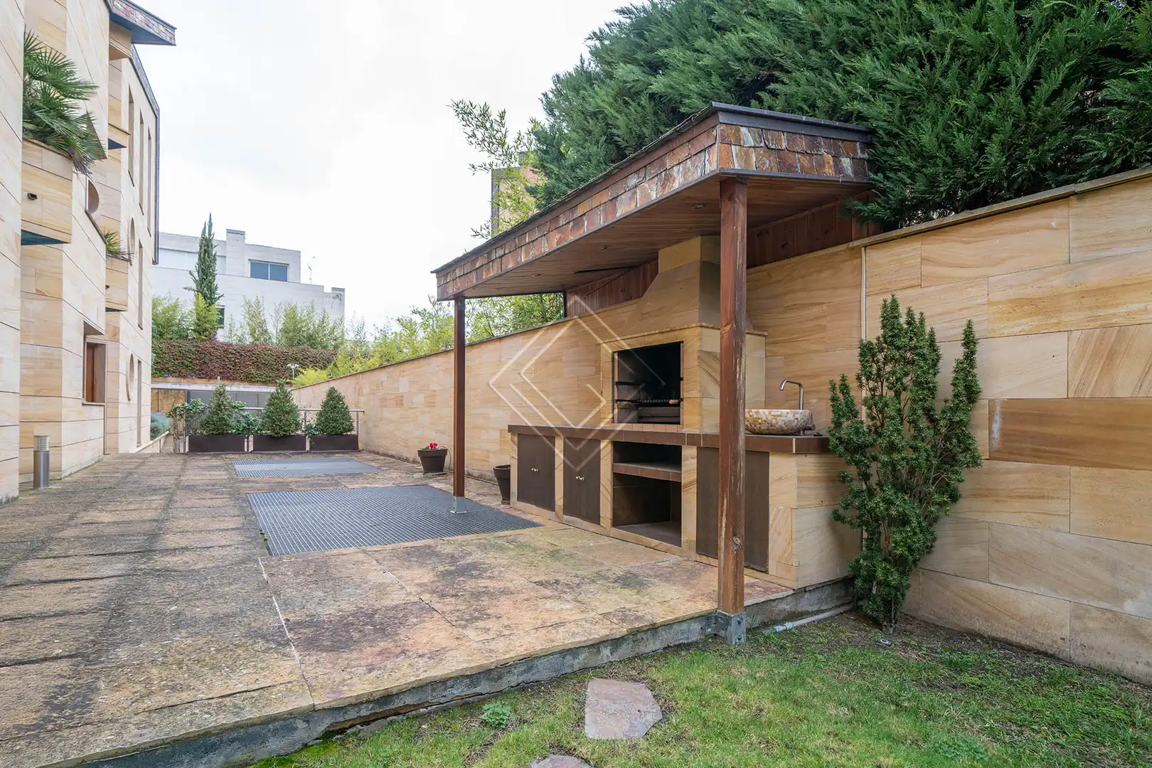 Jardín de Casa o chalet en venta en Madrid con Aire acondicionado, Jardín privado y Terraza