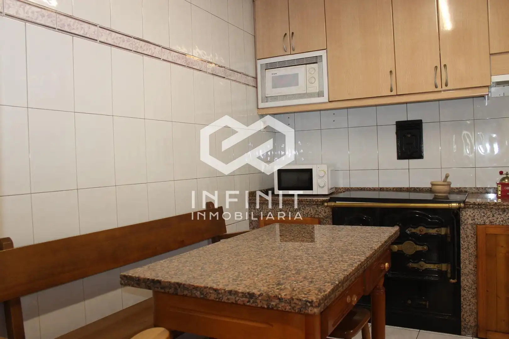 Cocina de Casa o chalet en venta en Somiedo con Calefacción, Jardín privado y Trastero