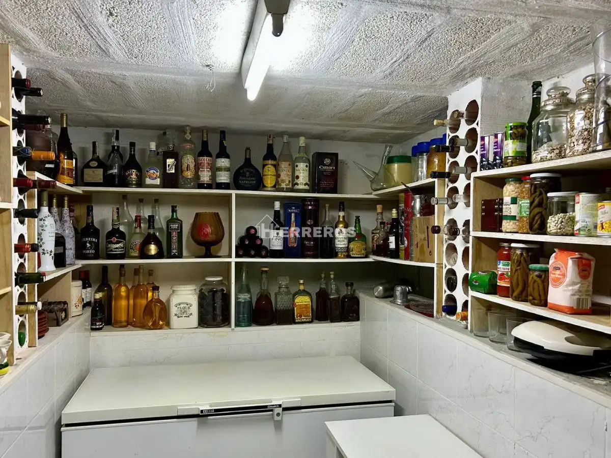Casa adosada en venta en Baños de Río Tobía con Aire acondicionado, Calefacción y Parquet