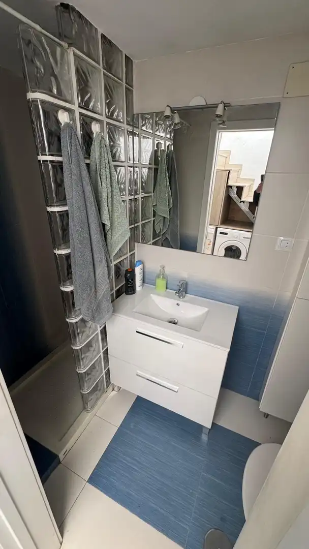 Baño de Casa adosada de alquiler en Málaga con Aire acondicionado y Terraza