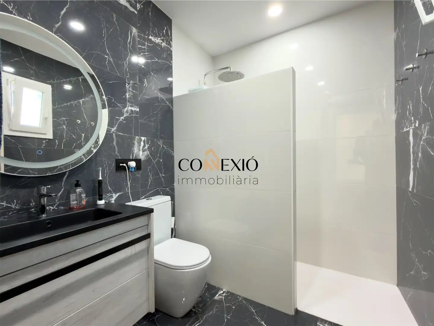 Casa con jardín en venta en Sarrià de Ter, imagen 11