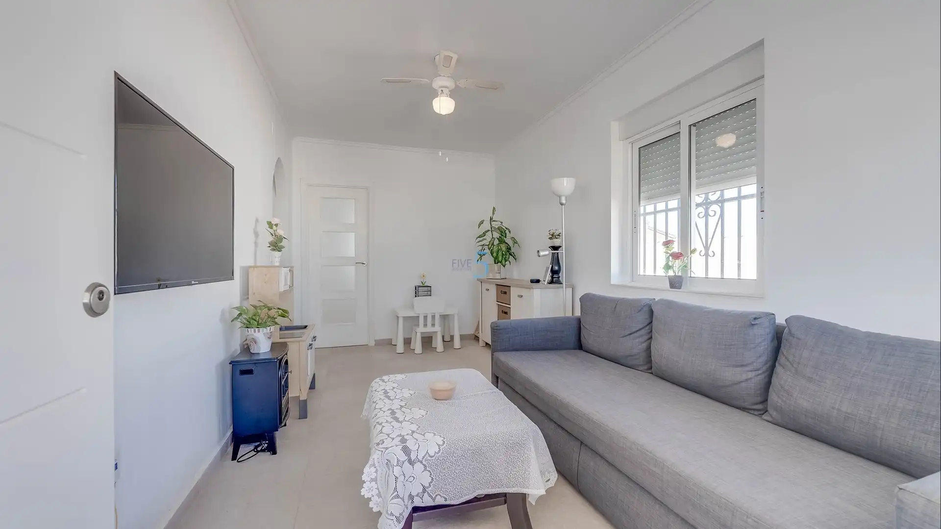 Sala de estar de Casa o chalet en venta en Torrevieja con Terraza, Piscina y Amueblado