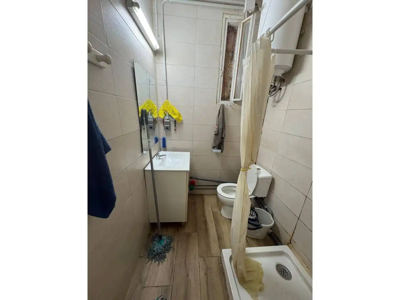 Business premises for sale in Ronda Collsalarca, imagen 3