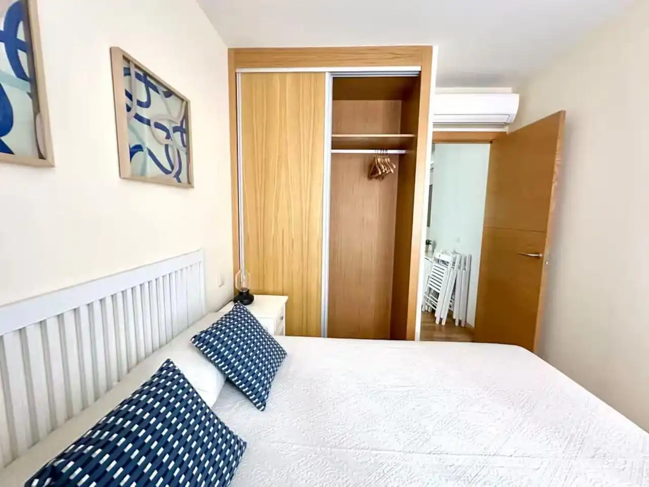 Bedroom of Flat for rent in Marbella  with Air Conditioner, Furnished and Internet