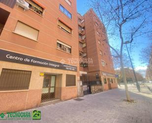 Exterior view of Flat for sale in Ciudad Real Capital  with Air Conditioner, Heating and Terrace