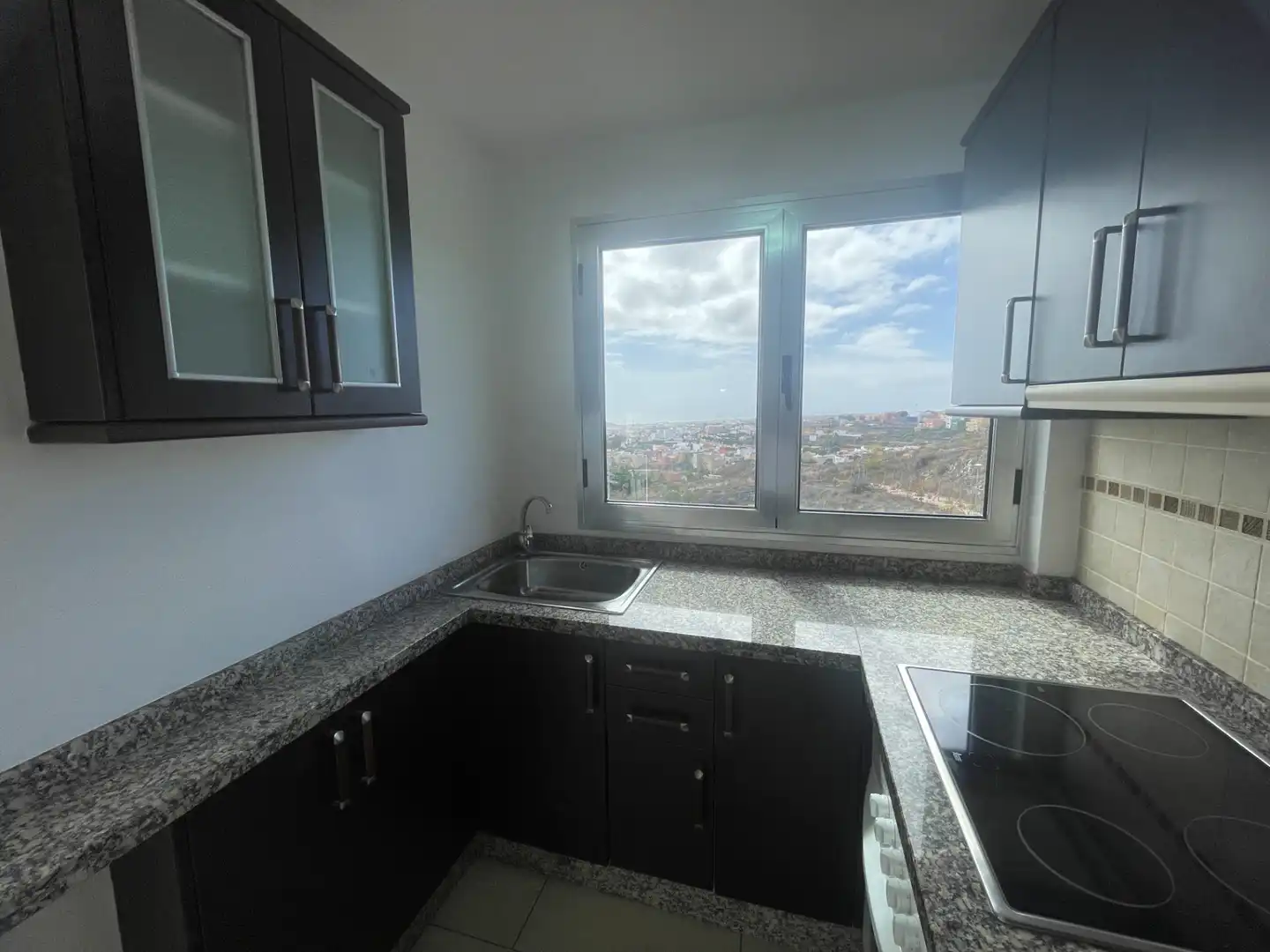 Cocina de Ático en venta en Telde con Terraza, Horno y Internet