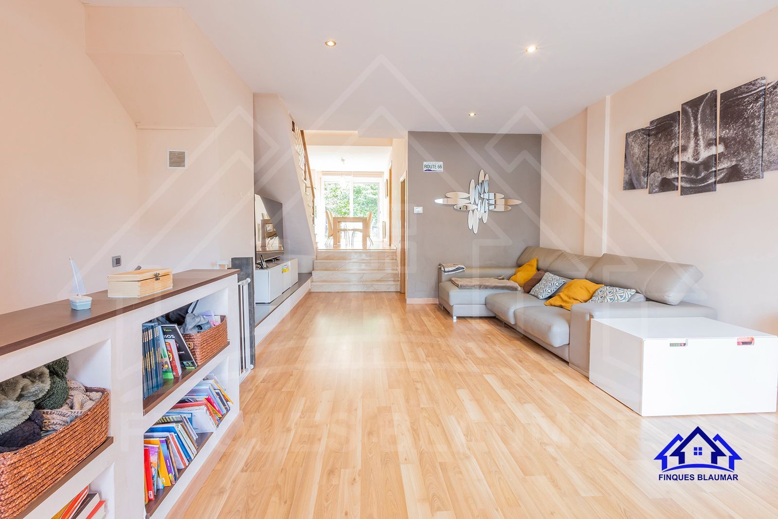 Living room of Single-family semi-detached for sale in Arenys de Mar  with Heating, Private garden and Terrace