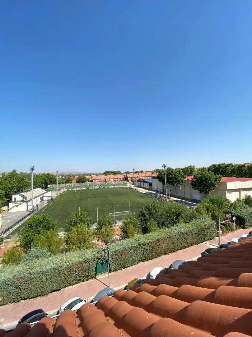 Exterior view of Duplexes for sale in Velilla de San Antonio  with Heating, Oven and Balcony