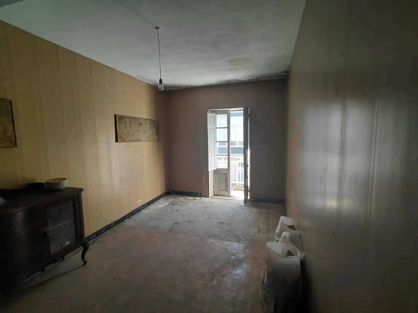 Sala de estar de Casa adosada en venta en Ponteceso con Jardín privado y Trastero