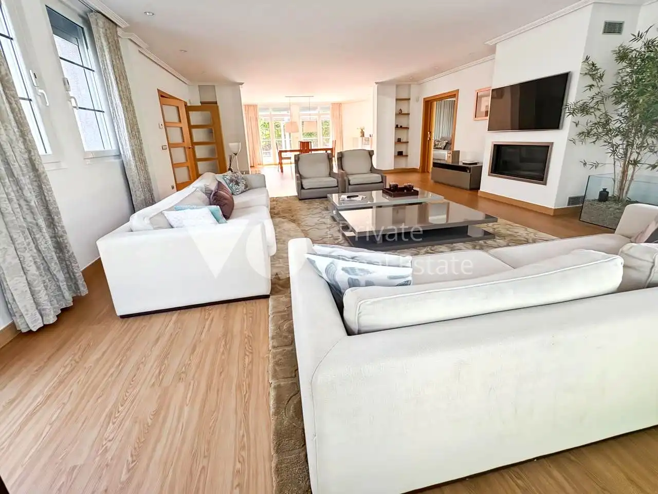 Sala d'estar de Casa o xalet de lloguer en Boadilla del Monte amb Aire condicionat, Calefacció i Jardí privat