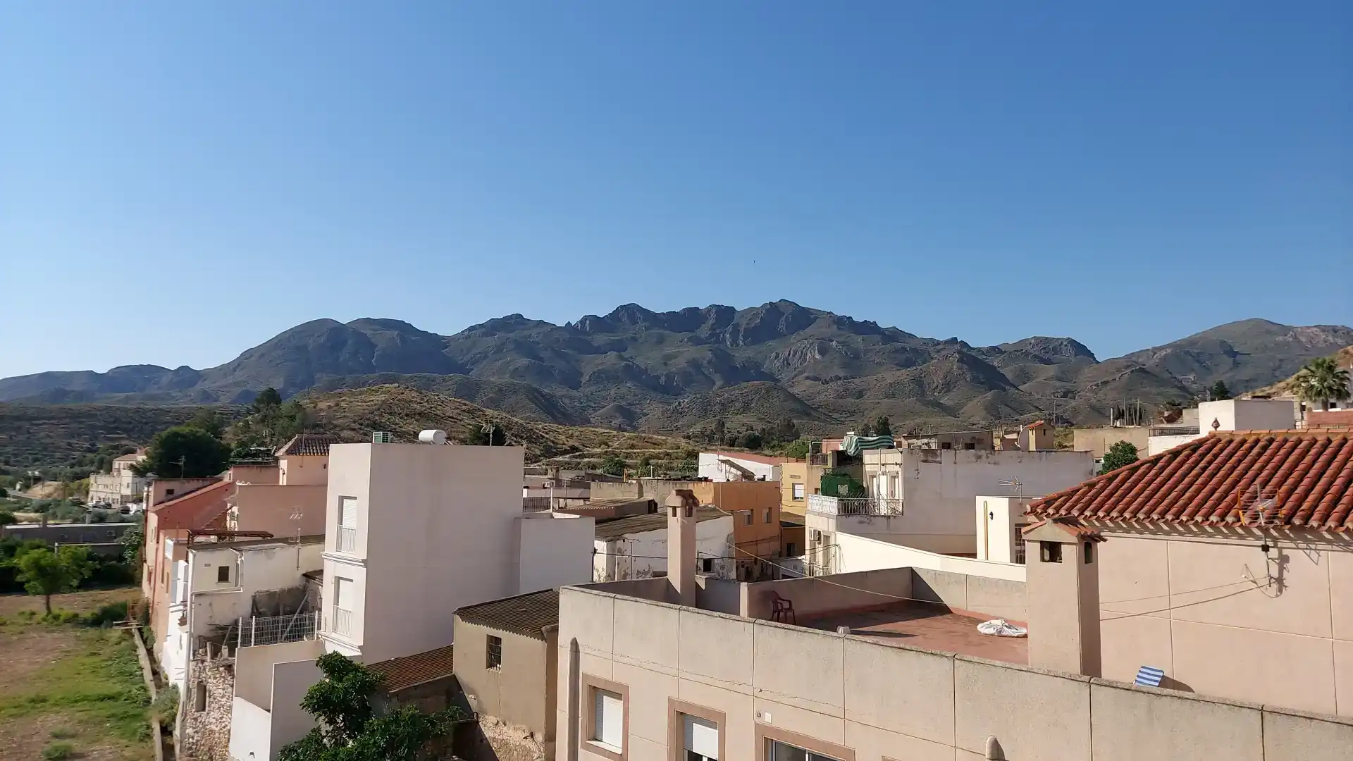 Außenansicht von Wohnungen zum Verkauf in Turre mit Klimaanlage