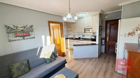 Foto 4 de Piso de alquiler en Santander - San Sebastián, General Dávila, Santander