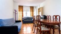 Living room of Flat for sale in  Granada Capital  with Air Conditioner