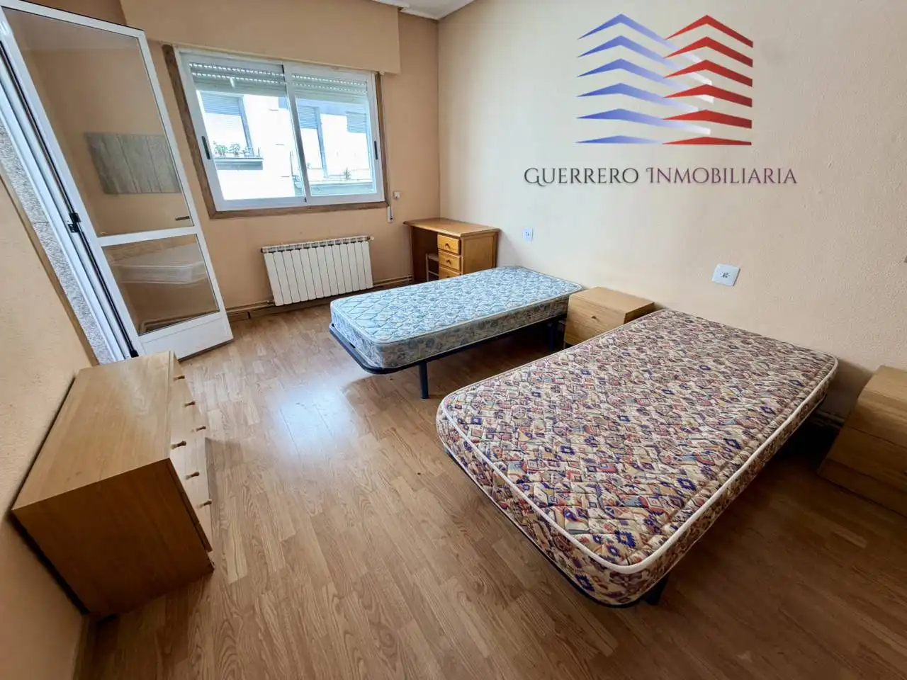 Schlafzimmer von Wohnung zur Miete in Ourense Capital  mit Heizung, Möbliert und Balkon