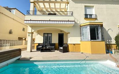 Exterior view of House or chalet for sale in Vélez-Málaga  with Air Conditioner, Heating and Private garden