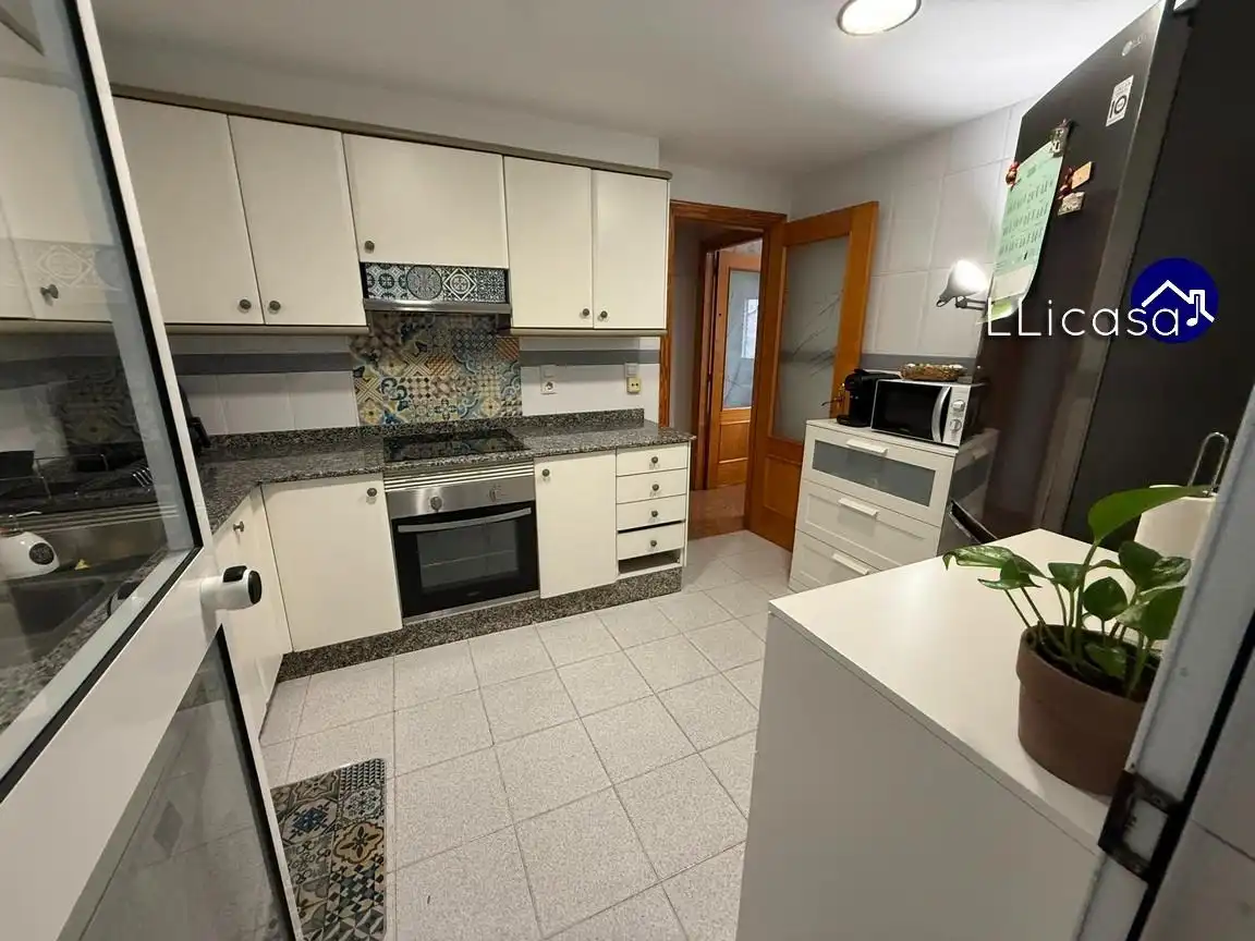 Kitchen of Flat for sale in Benaguasil, Valencia
