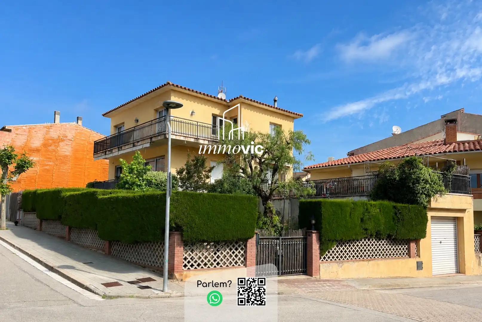 Vista exterior de Casa o chalet en venta en Centelles con Calefacción, Jardín privado y Parquet