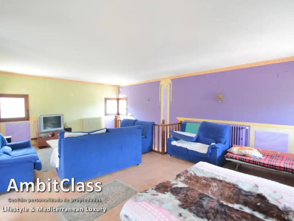 Sala d'estar de Casa o xalet en venda en Vallfogona de Riucorb amb Calefacció, Jardí privat i Terrassa