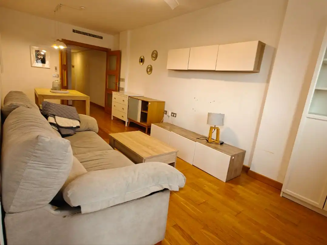 Wohnzimmer von Wohnung zur Miete in Murcia mit Heizung, Parkett und Möbliert