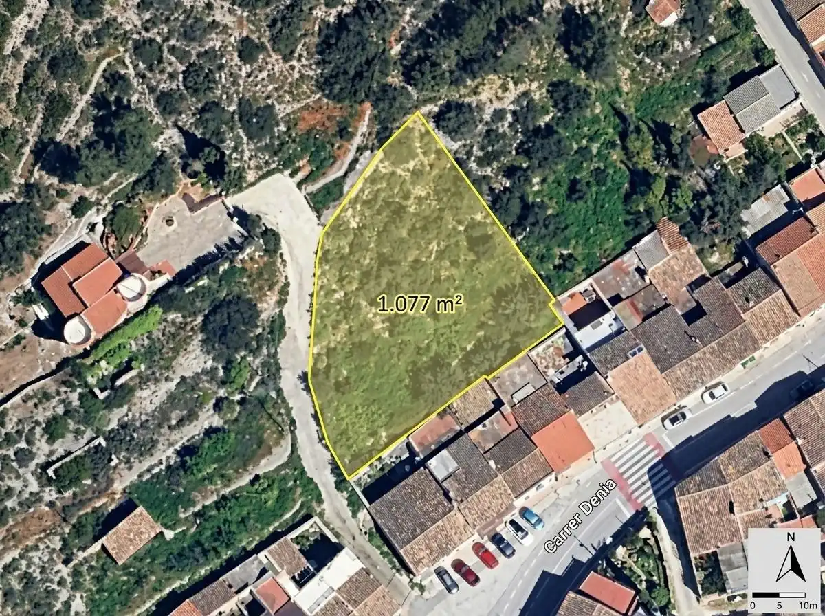 Terreny residencial en venda a Calle Calle Carretera Llosa