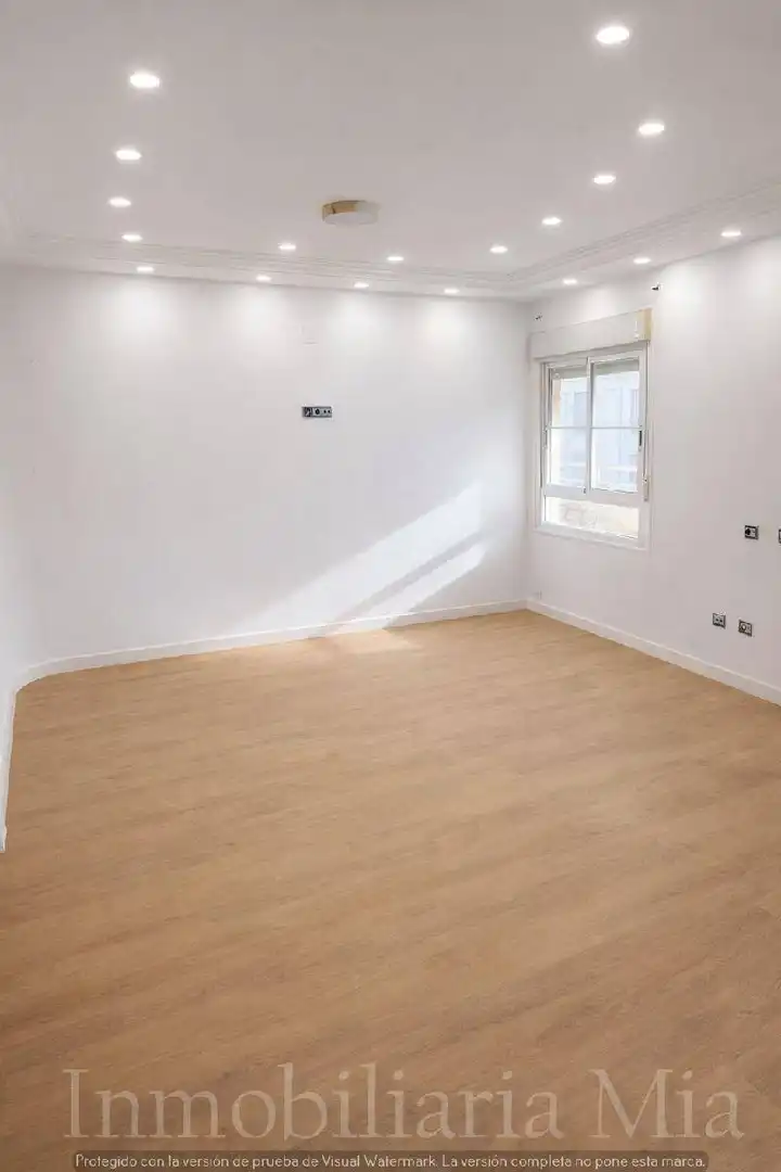 Bedroom of Attic for sale in Torremolinos  with Terrace, Storage room and Swimming Pool