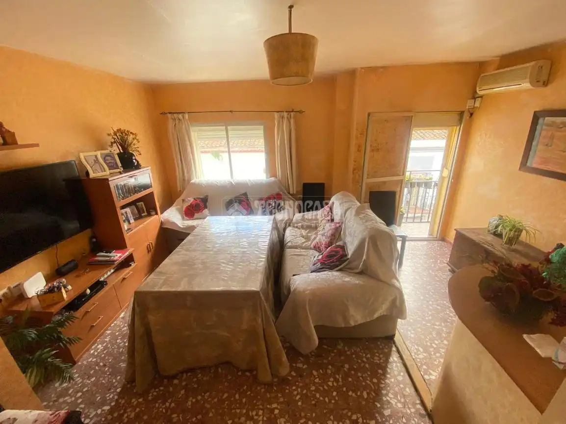Sala de estar de Piso en venta en Badajoz con Balcón