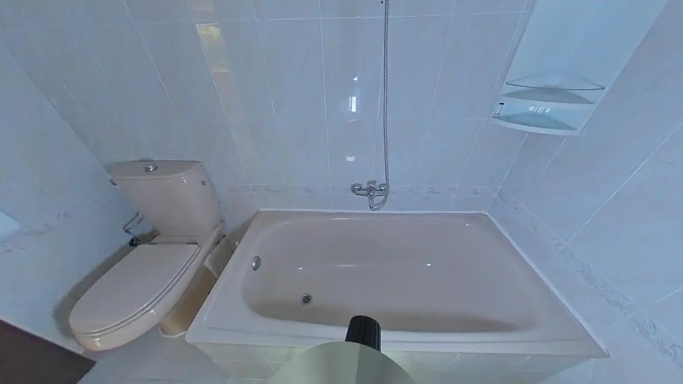 Bathroom of Flat for sale in Valencia