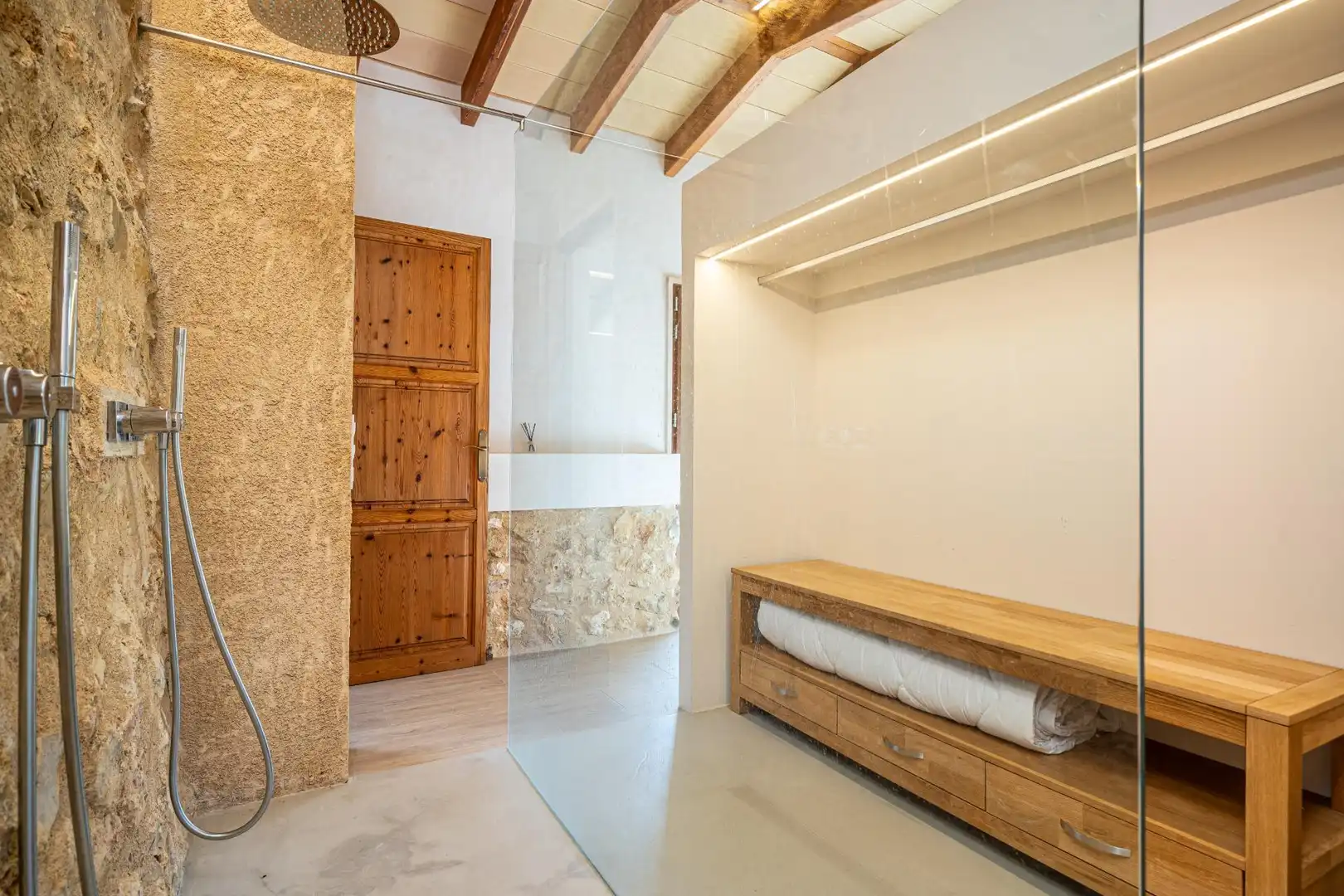 Bathroom of Country homes for sale in Manacor  with Air Conditioner, Heating and Private garden