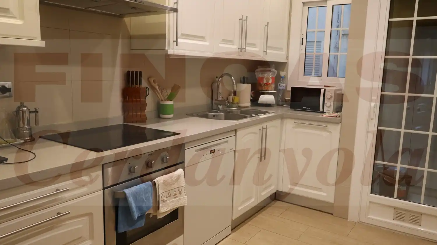 Cocina de Piso en venta en Cerdanyola del Vallès con Calefacción, Parquet y Balcón