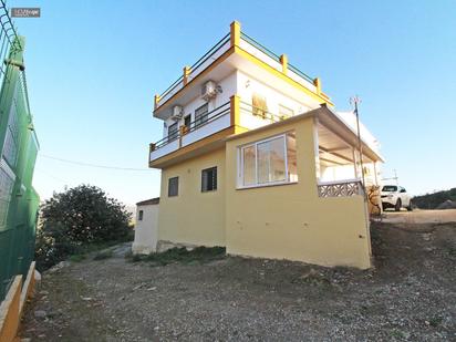 Exterior view of Country house for sale in Málaga Capital  with Terrace, Storage room and Swimming Pool