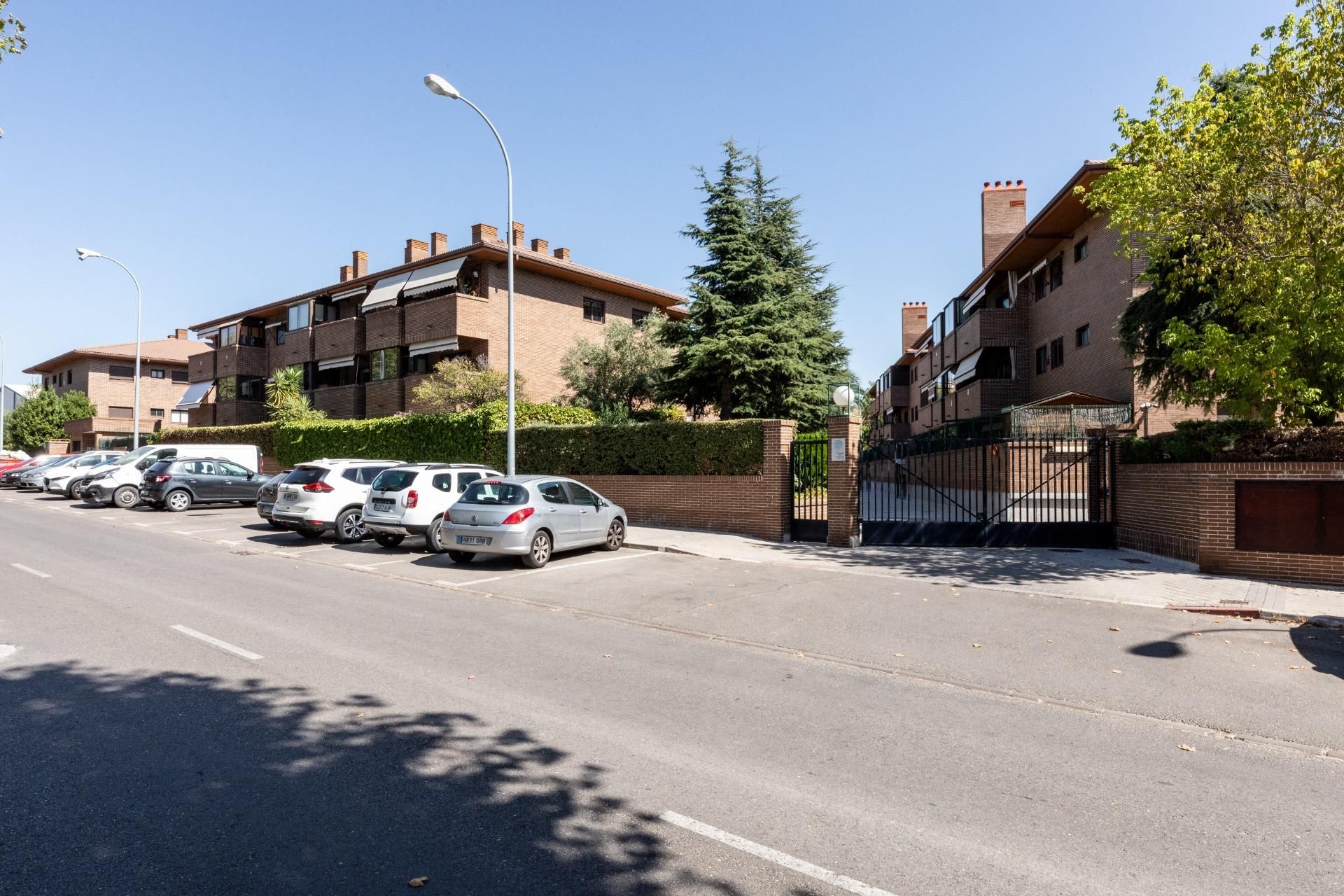 Vista exterior de Pis de lloguer en Pozuelo de Alarcón amb Aire condicionat, Calefacció i Parquet