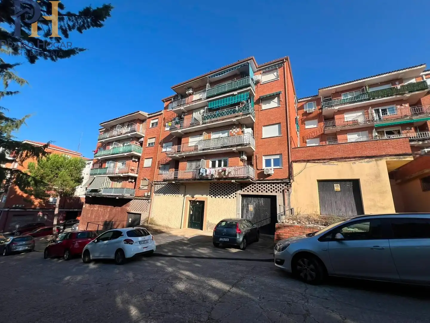 Vista exterior de Piso en venta en Cazalegas con Aire acondicionado, Terraza y Amueblado
