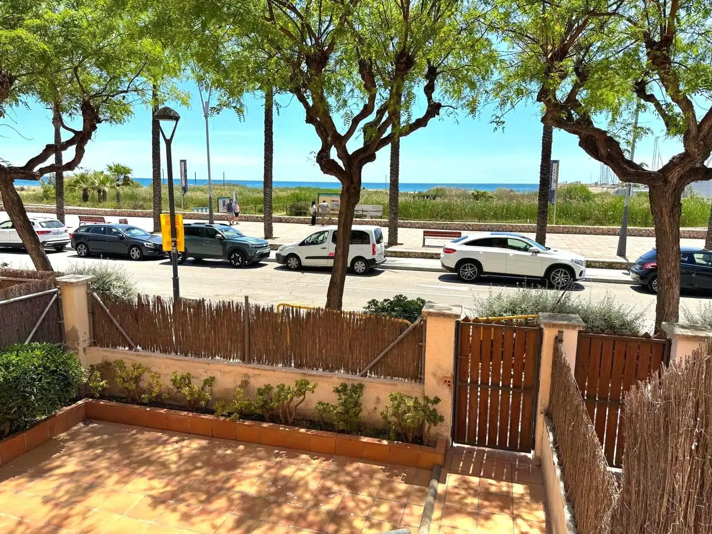 Bajo con jardín en venta en Segur Platja, imagen 3