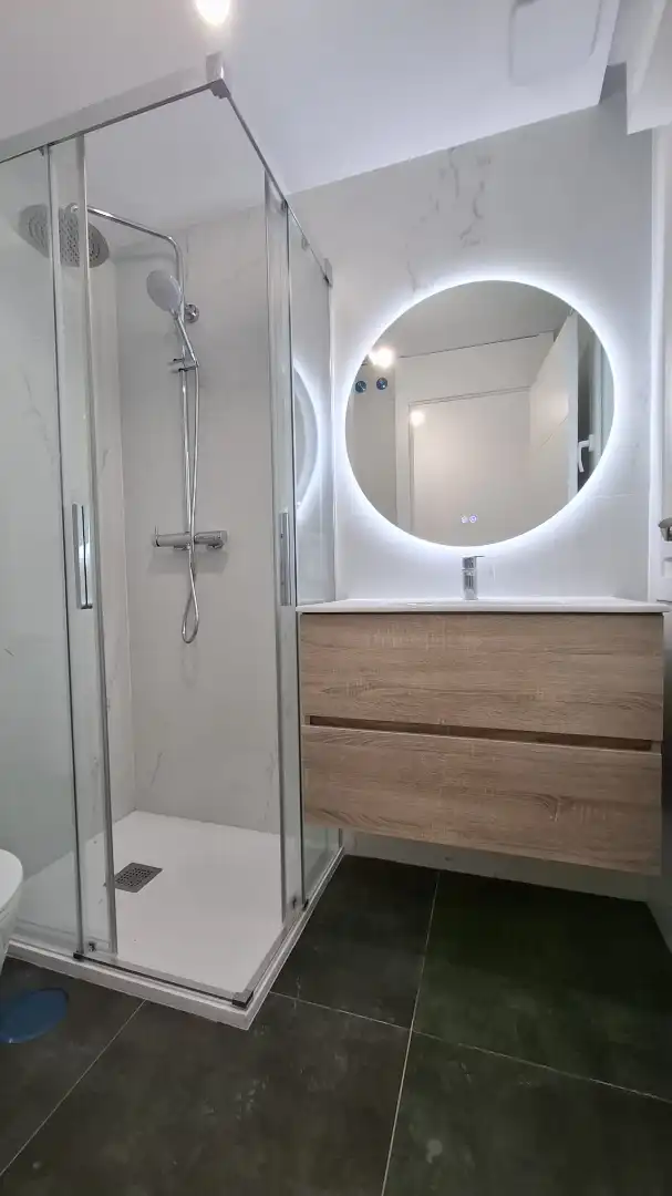 Baño de Piso en venta en Ribeira con Calefacción, Parquet y Trastero