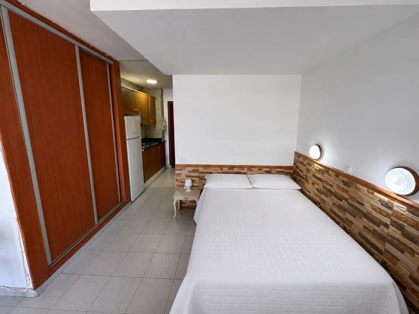 Bedroom of Apartments for rent in San Bartolomé de Tirajana  with Furnished, Washing machine and Microwave