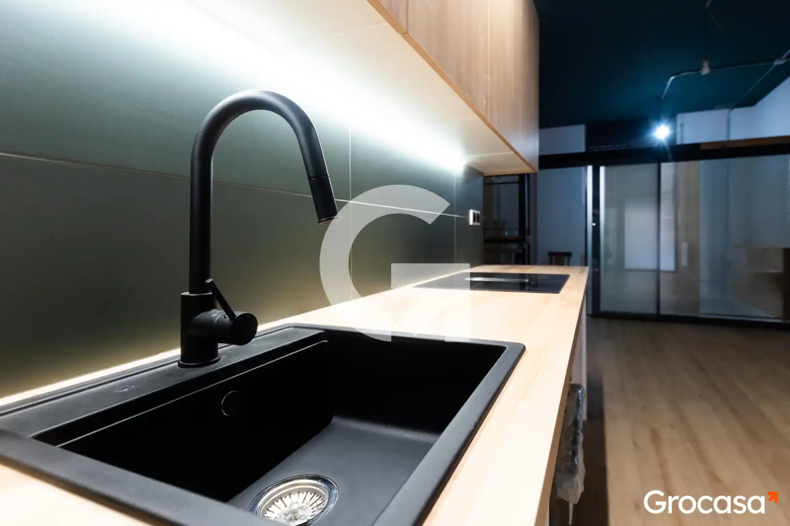 Kitchen of Flat for sale in Barcelona  with Heating, Oven and Washing machine