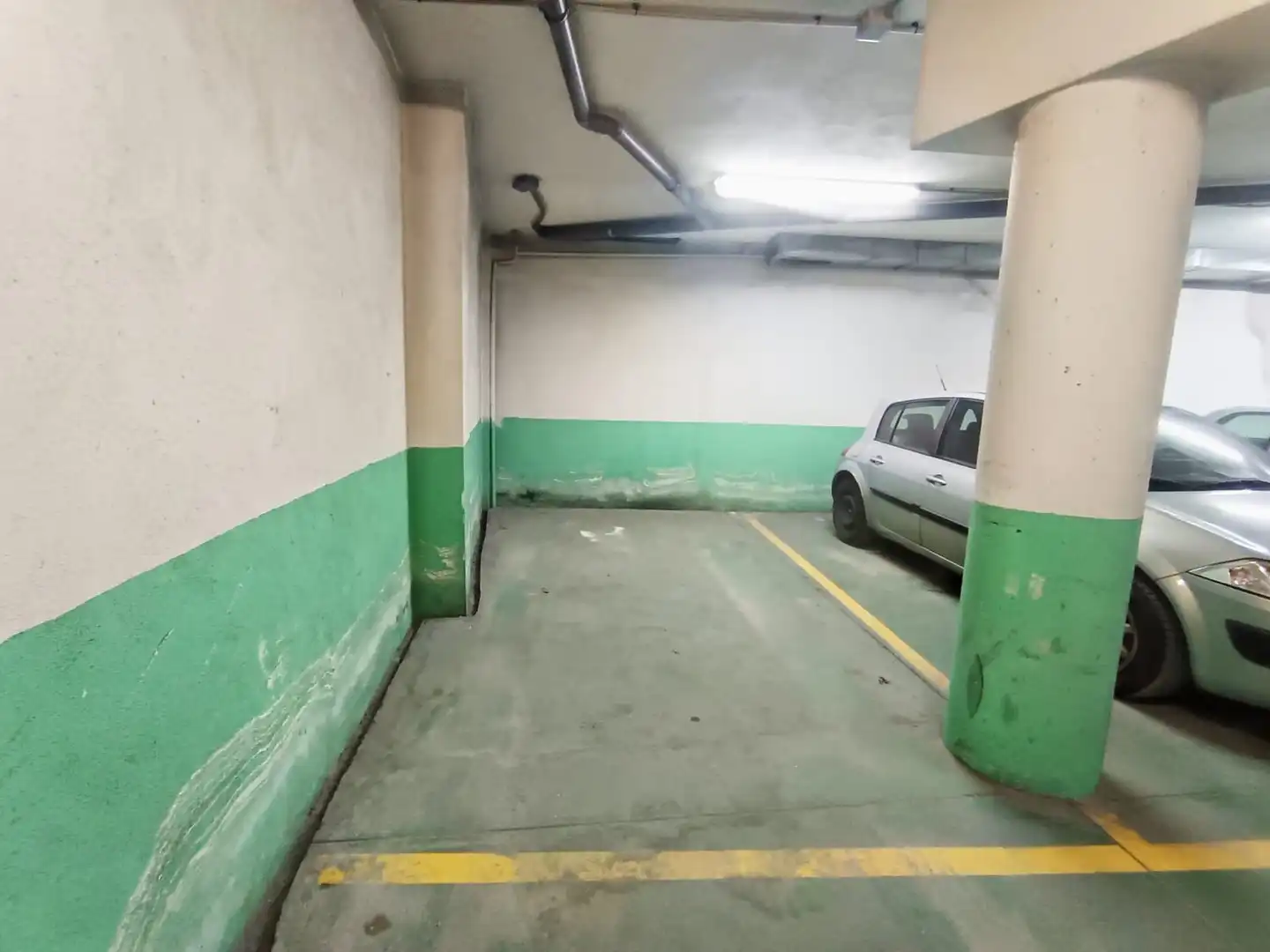 Parkplatz von Wohnung zur Miete in Pontevedra Capital  mit Heizung und Möbliert
