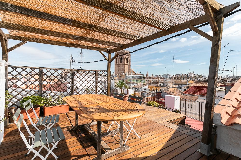 Terraza de Ático en venta en  Valencia Capital con Aire acondicionado, Calefacción y Terraza