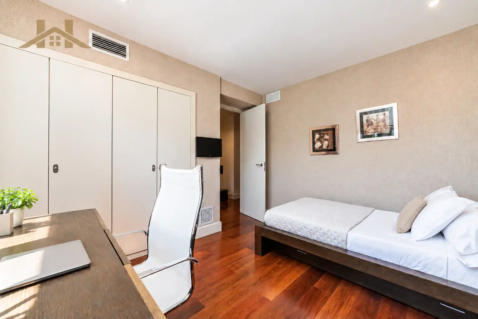 Habitación de Casa o chalet en venta en El Pinar - Punta Galea
