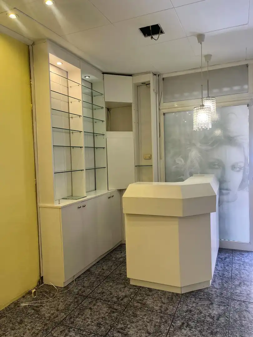 Business premises to rent in Ponent - Set Camins, imagen 8